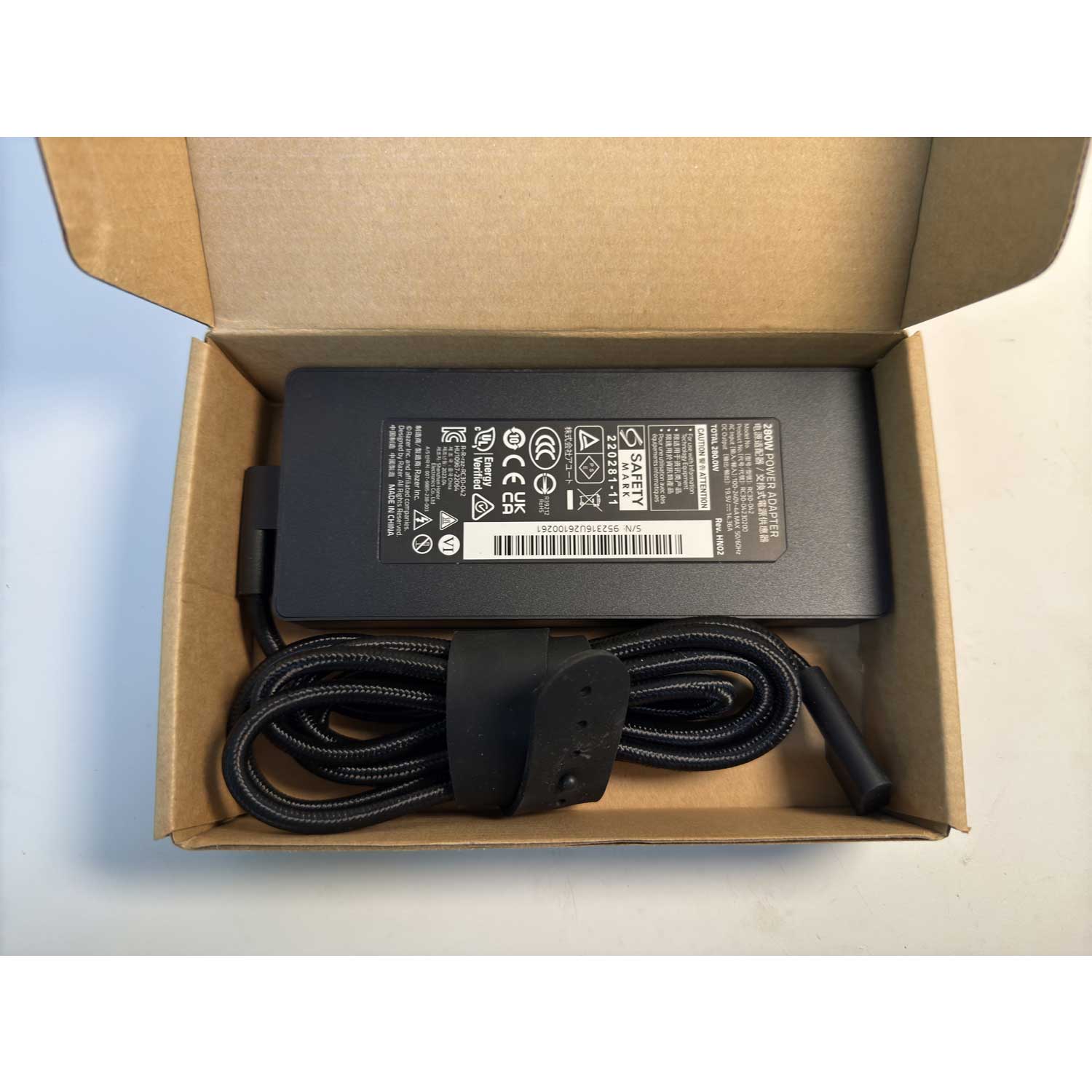 New OEM Genuine RC30-042 280W GaN Adapter for Razer Blade | RC30-04230200