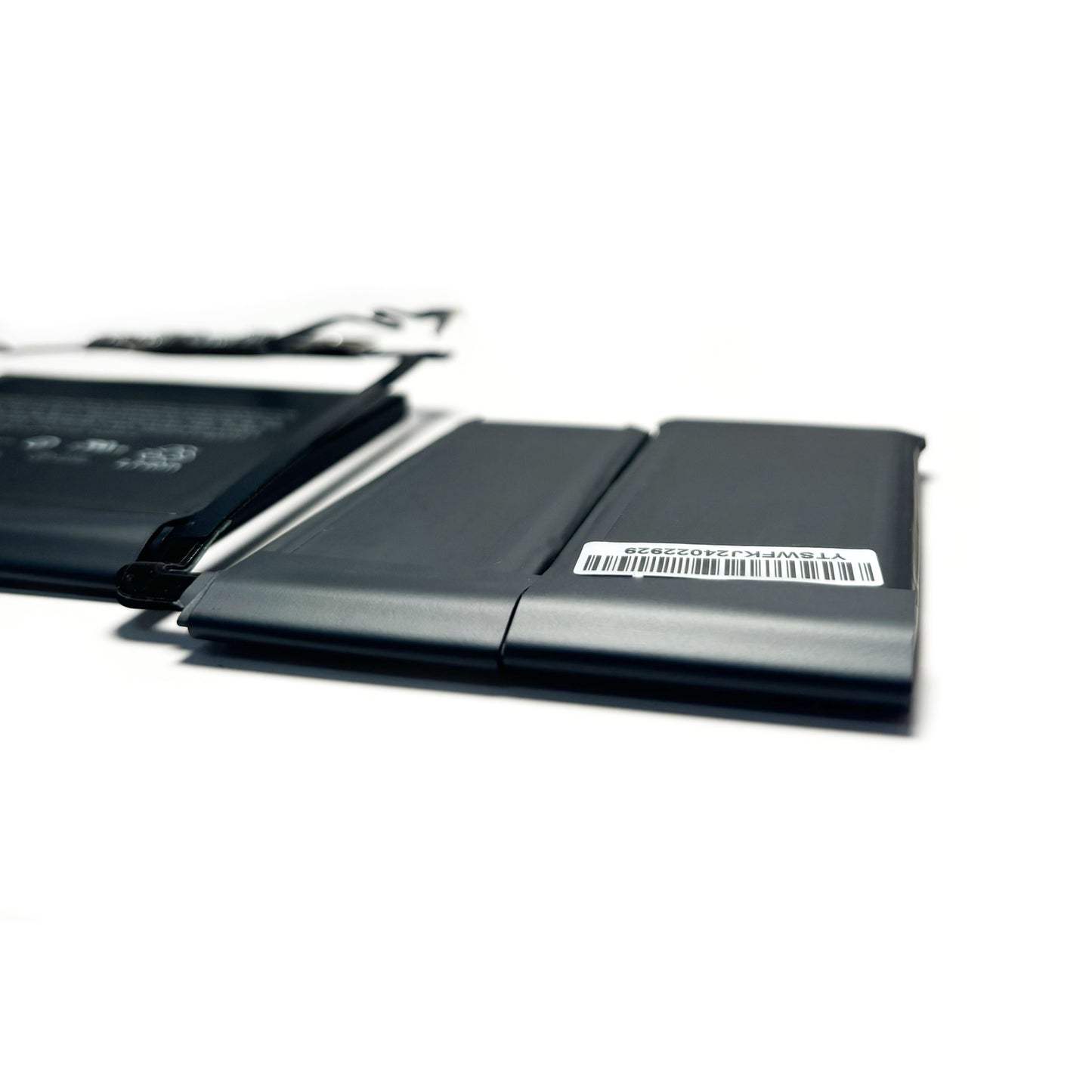 Genuine A1819 Battery Compatible with MacBook Pro 13-inch A1706 (Late 2016 & Mid 2017, EMC 3071 3163) 11.4V 49.2Wh Li-ion Replacement