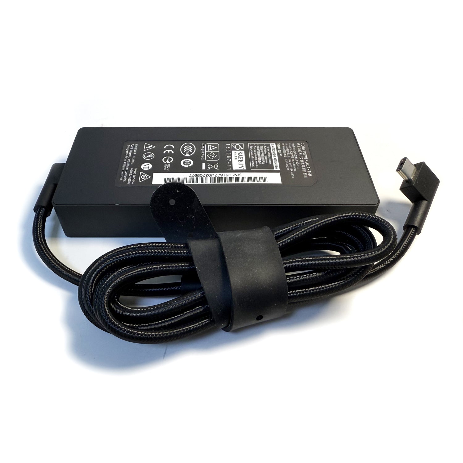 Genuine RC30-0238 200W Power Adapter for Razer Blade 15 & 17 | RC30-02380100